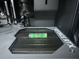 Держатель для видеокарты FinalCool X36-Black Card Holder GPU Support holder для ПК (Алюминий) фото от покупателей 9