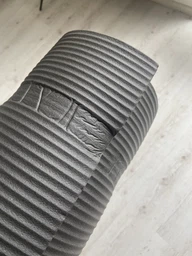 Килимок для йоги EasyFit NBR HIGH-Density 10 мм чорний (йогамат зі спіненого каучуку для фітнесу та пілатесу, мат-каремат спортивний) EF-NK10BK