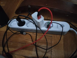 Мережевий фільтр подовжувач LDNIO SE4432 4 розетки 4 USB 2 м Білий фото від покупців 12