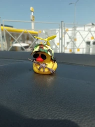 Автомобильная утка в шлеме с автоматом Шалена качка FD2 1808212 фото от покупателей 1