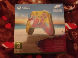 Геймпад Microsoft Xbox Series X | S Wireless Controller Forza Horizon 5 Limited Edition (QAU-00054) фото від покупців 1