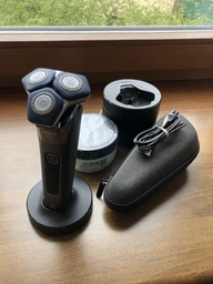 Электробритва PHILIPS S7786/55 серии 7000 фото от покупателей 7