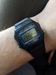Мужские Наручные Часы CASIO F-105W-1AWYEF фото от покупателей 2
