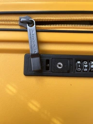 Чемодан большой на 4-х колесах March READY TO GO 2361/20 76 x 28 x 51 см 100 л Желтый (8720088163733) фото от покупателей 9