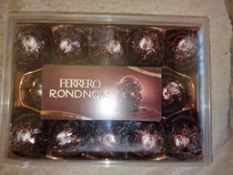 Цукерки Ferrero Rondnoir Dark Chocolate 138г фото від покупців 2
