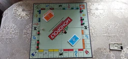 Настольная игра Монополия Украины Monopoly 6123UA Экономическая игра для взрослых и детей на украинском языке фото от покупателей 3