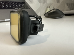 Мигалка передняя Knog Blinder Skull Array Front 200 Lumens (12285) фото от покупателей 2