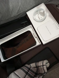 Мобильный телефон Apple iPhone 14 Pro Max 256GB Silver (MQ9V3RX/A) фото от покупателей 12