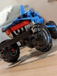Конструктор Lego Technic Monster Jam Megalodon 260 деталей (42134) фото от покупателей 4