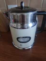Електрочайник Russell Hobbs Retro Black 21671-70 фото от покупателей 2