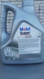 Моторна олива Mobil Super 3000 XE 5W-30 4 л (153018) фото від покупців 2