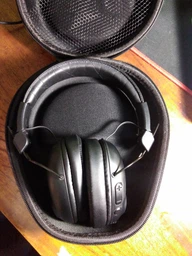 Навушники Jlab Studio Pro Wireless Over Ear Black (IEUHBASTUDIOPRORBLK4) фото від покупців 4