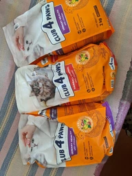 Cухий корм для котів з куркою Club 4 Paws Клуб 4 Лапи для здоров'я сечовивідної системи 2 кг (4820215369411) фото от покупателей 6