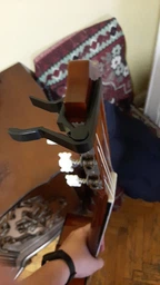 Набор для гитары каподастр и медиатор 3 шт 0.58-0.81 мм Bodasan Acoustic Black фото от покупателей 9