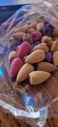 Арома-конусы для дымного водопада Backflow Incense Cones in Mixed Colours and Fragrances 50 шт. + 10 шт. в подарок фото от покупателей 1