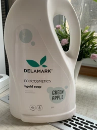 Жидкое мыло DeLaMark Зеленое яблоко 500 мл (4820152330833)
