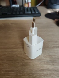 Зарядний пристрій RZTK Charger Power Delivery 20W Type-C Black (PD20BL) фото від покупців 16