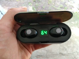 Bluetooth-навушники F9-2 | LED дисплей | PowerBank | updated version фото від покупців 3