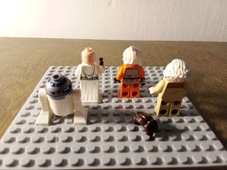 Lego Star Wars Истребитель X-wing Люка Скайвокера 75301 фото от покупателей 4