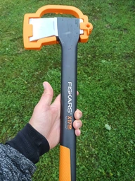 Топор-колун Fiskars Х17 М (1015641/122463) фото от покупателей 17