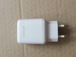 Сетевое зарядное устройство AccLab AL-TC224 2 USB 2.4A White (1283126538834) фото от покупателей 2