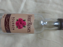 Бурбон Four Roses 0.7 л 40% (5000299101100) фото от покупателей 4