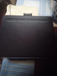 Графический планшет Wacom Intuos S Black (CTL-4100K-N) фото от покупателей 7