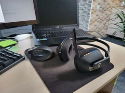 Навушники Logitech Lightspeed Wireless RGB Gaming Headset G733 White (981-000883) фото від покупців 2