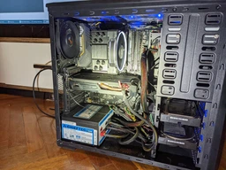 Оперативна памʼять Kingston Fury DDR4-3600 16384 MB PC4-28800 (Kit of 2x8192) Beast Black (KF436C17BBK2/16) фото від покупців 17