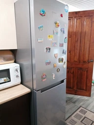 Холодильник с нижней морозильной камерой Indesit INFC8TI21X0, 2 двери, 231л, 104л, A+, NF, Нержавеющая сталь (INFC8TI21X0) фото от покупателей 8