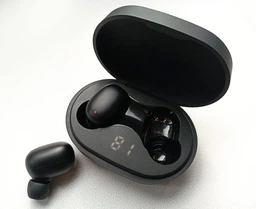 Наушники Gelius Pro Reddots TWS Earbuds GP-TWS010 Black (2099900822971) фото от покупателей 3