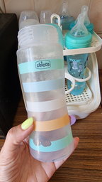 Пляшечка для годування пластикова Chicco Well-Being Colors з силіконовою соскою 2м+ 250 мл М'ятна (28623.21)