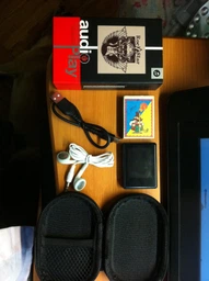 MP3 плеер Rock Star 05A 1.8" Bluetooth 5.0 Hi-Fi 64Gb с внешним динамиком