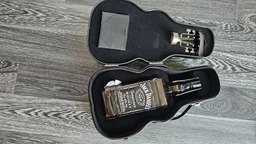 Теннесси Виски Jack Daniel's Old No.7 0.7 л 40% в футляре гитары (5099873704790) фото от покупателей 5