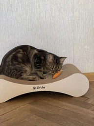 Кігтеточка дряпка з гофрокартону лежанка для котів з картонним фасадом Cat Joy Modern Whitish 54x13x25 см фото від покупців 1