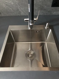 Мойка из нержавеющей стали AQUAMILL 5050 decor + смеситель + дозатор + решетка + сифон фото от покупателей 1