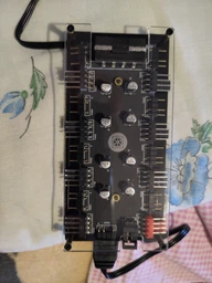 Хаб ARGB / PWM на 10 кулерів (2-в-1) 5V 3-pin + 4-pin PWM, синхронізація підсвітки, живлення MOLEX фото від покупців 3