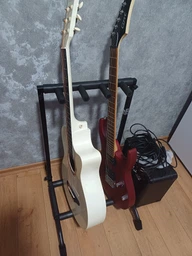 Стенд для 3-х гитар Gator Frameworks Rok-it 3x Collapsible Guitar Rack (RI-GTR-RACK3) фото от покупателей 7