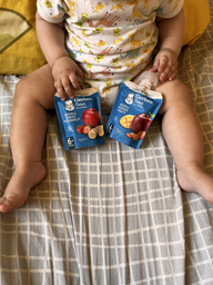Упаковка Фруктово-овочевого пюре Gerber Яблуко Банан Полуниця для дітей із 6 місяців 90 г х 16 шт (8445290734204)