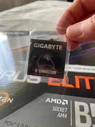 Материнская плата Gigabyte B550 AORUS ELITE AX V2 фото от покупателей 10