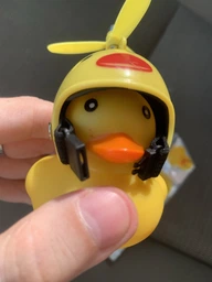 Уточка в шлеме в машину Red Broken Duck (Шолом Качечка) качка у шоломі (VS7004894) фото от покупателей 2