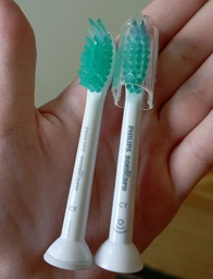 Насадки для зубної щітки PHILIPS Sonicare HX6012/07 ProResults фото від покупців 14