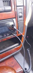 Адаптер USB - ресивер UGREEN CM309 Bluetooth Car Receiver Aux with Mic (UGR-70601) фото от покупателей 6