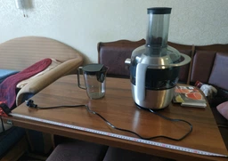 Соковижималка відцентрова PHILIPS Avance Collection HR1922/21 фото від покупців 8