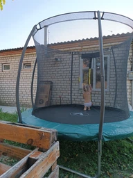 Батут дитячий 252 см з внутрішньою сіткою та драбинкою Atleto зелений фото от покупателей 7