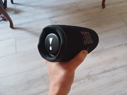 Портативная колонка JBL Charge 5 40W Grey (JBLCHARGE5GRY) фото от покупателей 19