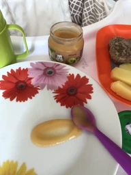 Дитяче пюре Gerber Яблуко з 6 місяців 80 г (7613033514036) фото від покупців 1