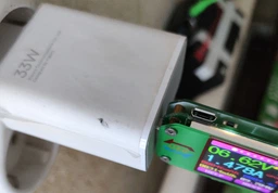 Повербанк VIVA VR12 з реальною ємністю 10000 mAh, портативна батарея (10W, 2USB/micro-USB, Type-C, 2A, LED індикатор, швидка зарядка) - Чорний фото від покупців 5