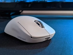 Мышь Logitech G Pro X Superlight 2 Lightspeed Magenta (910-006797)