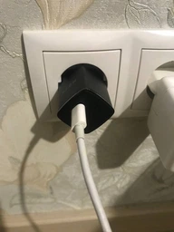 Зарядний пристрій RZTK Charger PD 20W Type-C Black фото від покупців 10